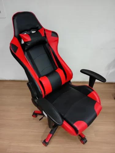 Cadeira Gamer em Couro PU Reclinável Preta e Vermelha