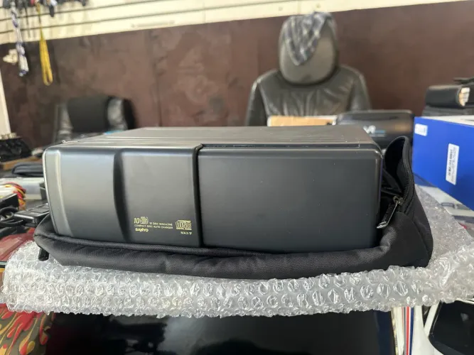 Vendo Sanyo Disc Max 1f  novo nunca usado.