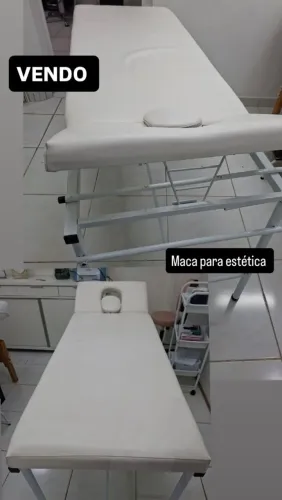 Vendo maca de massagem/estética
