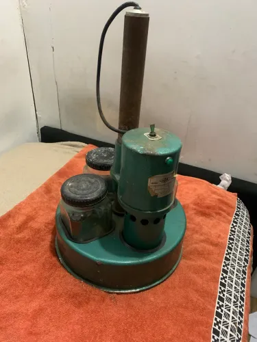 Máquina de lavar relógio