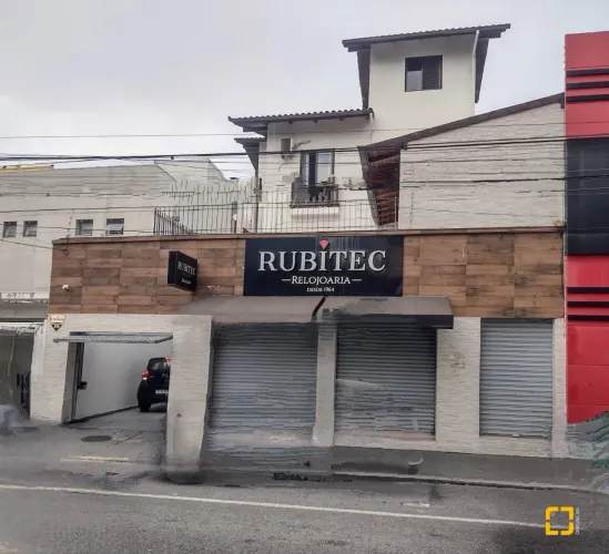 CASA COMERCIAL PARA VENDA, FLORIANÓPOLIS SC BAIRRO ESREITO, 5 DORMIÓRIOS, SENDO 4 SUÍTES