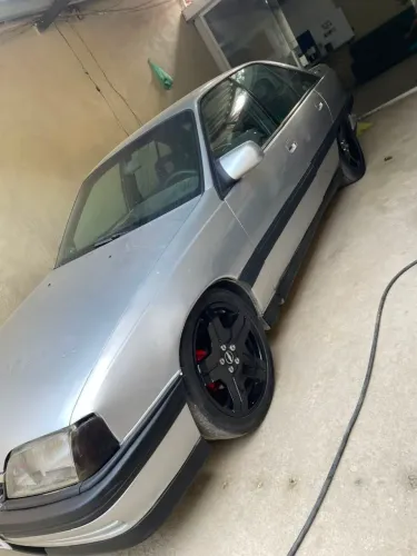Chevrolet Omega GLS 2.2 / 2.0 (álcool) 1994