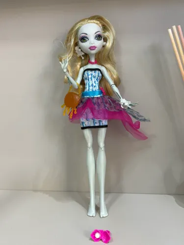 Monster high Lagoona Blue petit poa dot dead gorgeous