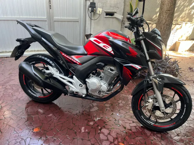 Honda Cb 250F TWISTER 2020 - Muito conservada - 31000 Km 
