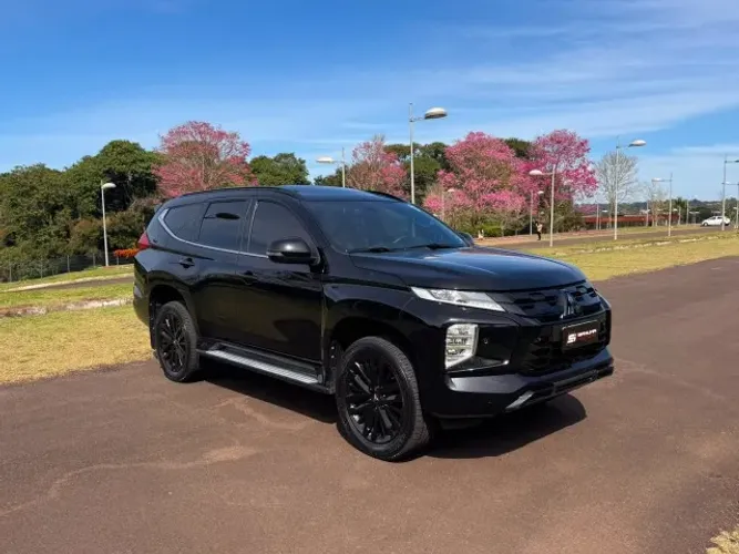 Mitsubishi Pajero Sport Le.black 2.4 4X4 (die) Aut. 2025