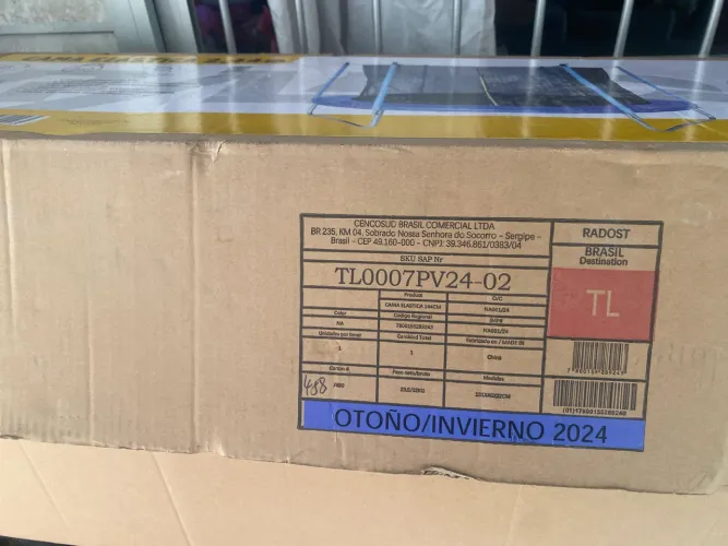 Cama elástica 2.44m R$900 nova