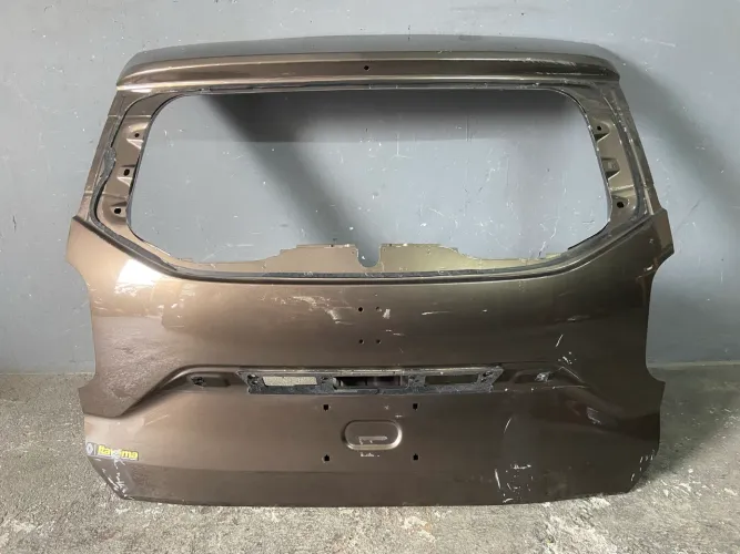 Tampa Traseira Renault Duster 2020 21 22 23 24  Original 