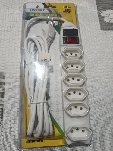Extensão Eletrica 3 Metros 6 Tomadas