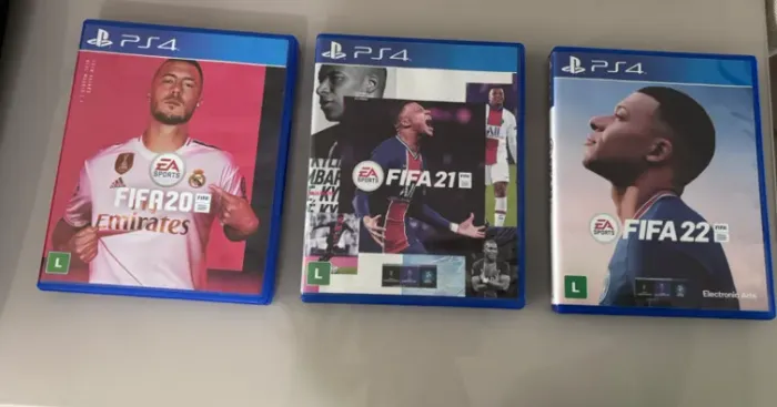 3 JOGOS FIFA PS4 2020 2021 2022 (Valor do KIT)
