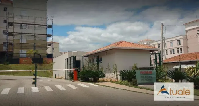 Apartamento com 3 dormitórios para alugar, 75 m² por R$ 2.393,40/mês - Condomínio Praças I
