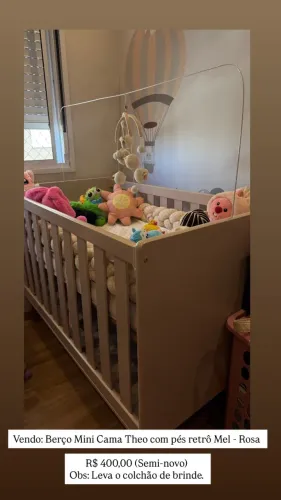 Berço Mini Cama Theo com pés retrô Mel - Rosa
