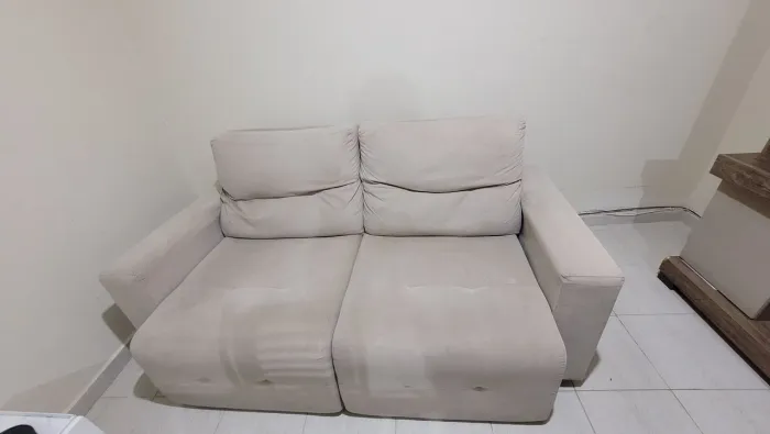 Sofá dois lugares