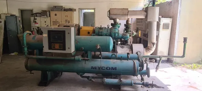 Chiller de Água Gelada Mycom Mod. 160 VMD 