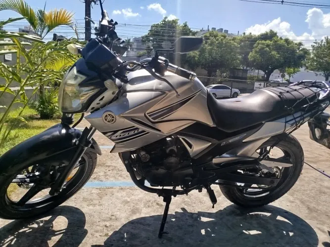 YAMAHA FAZER 250 BLUEFLEX 2013 - PNEUS NOVOS | MUITO BEM CUIDADA<br>