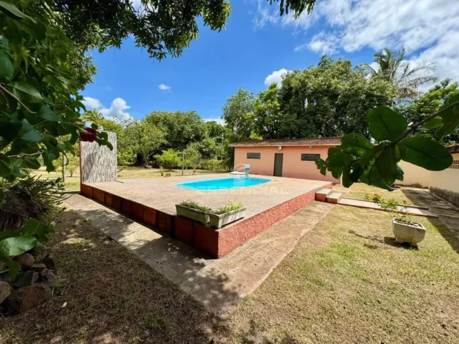 Rancho com 2 dormitórios à venda, 350 m² por R$ 400.000,00 - Bairro da Mina - Botucatu/SP