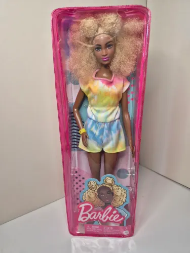 Barbie Fashionista 180