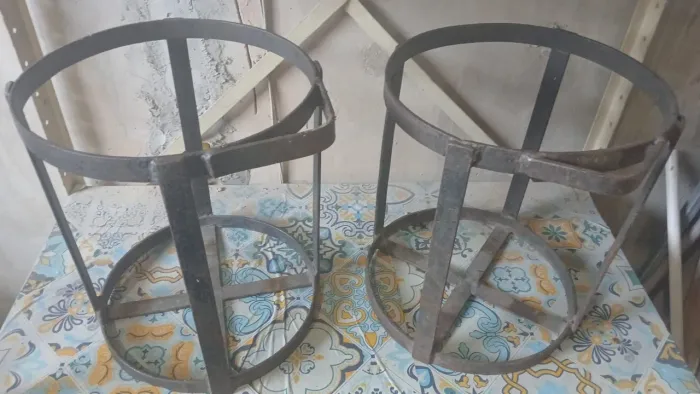 Vendo supote de gás e aguá de moto em ótimo estado sou de quadalupe