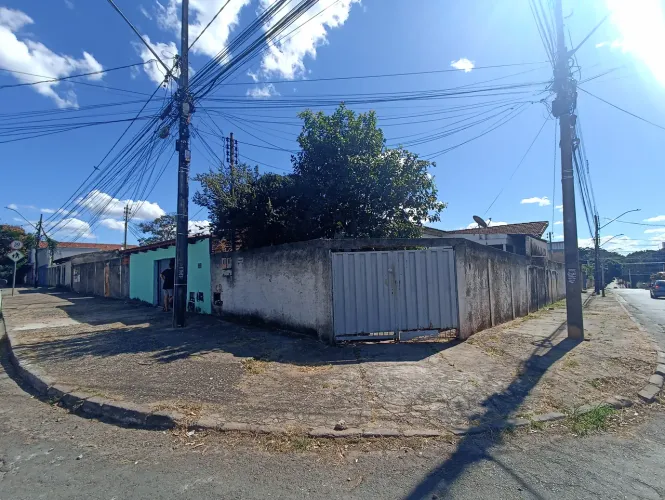 IMÓVEL PARA RENDA NO SETOR CASTELO BRANCO ESQUINA E RENDA IMEDIATA