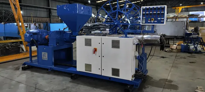 Extrusora monorosca 110 mm para PP PE plastico em geral