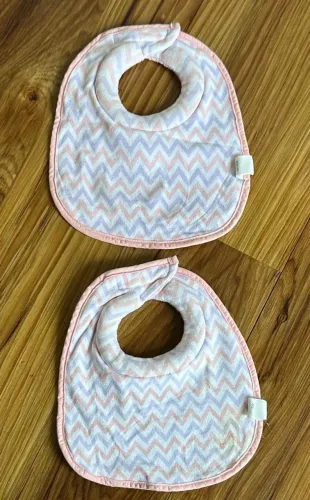 Kit 2 babador Tommee Tippee importado (Desapego)