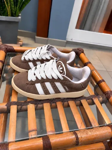 Adidas campus