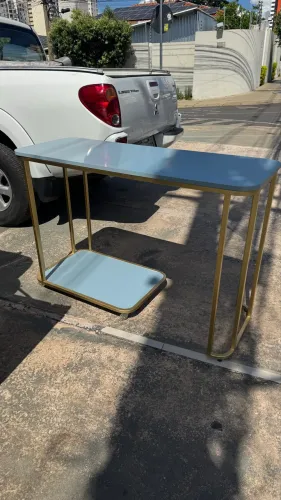 Mesa para café com entrada para fregobar 