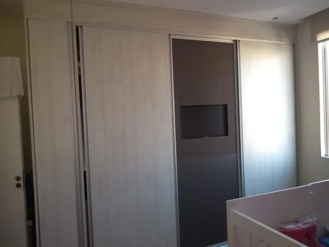 Alugo apartamento 