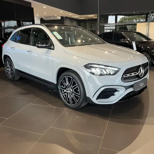 Mercedes-Benz GLA-200 GLA 200 Night 1.6. TB 16V Flex Aut. 2027