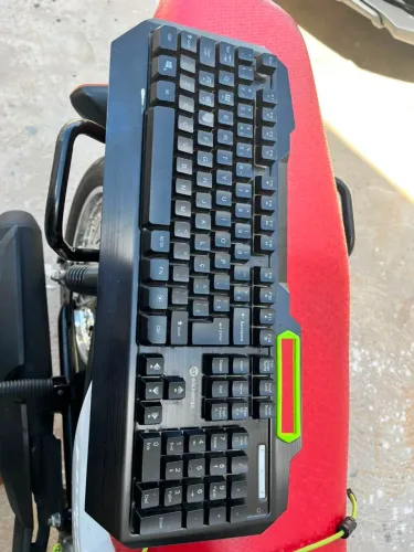 Mouse e teclado gamer