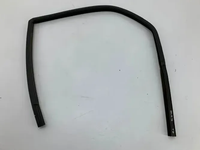 Borracha Guarnição Porta Traseira Direita Fiat Palio 2011