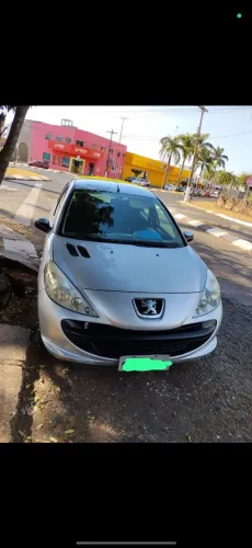 Peugeot 207 XR 1.4 Flex 8V 5P 2013