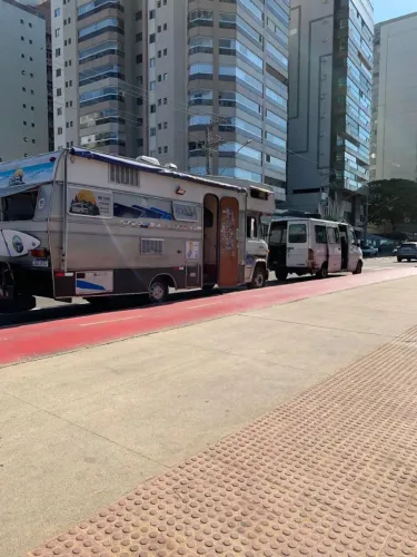 Vendo ou Troco Motohome dispenso curiosos