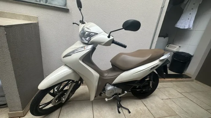 Biz 125 EX mais nova da Web 