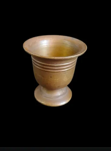 Castiçal Antigo em bronze maciço dourado, do início do século XX