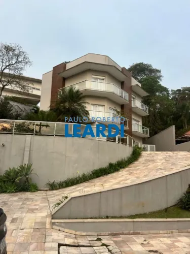 CASA EM CONDOMÍNIO - ARUJAZINHO 1, 2, 3 - SP