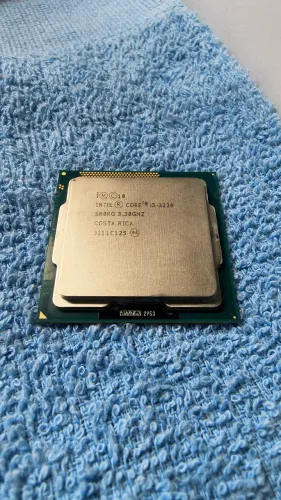 Processador Intel i3-3220 Terceira Geração *Único dono*<br>
