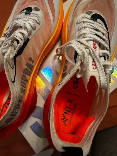 CORRE SUPRA 2 ( Olympikus)- Tênis de corrida com placa de Carbono