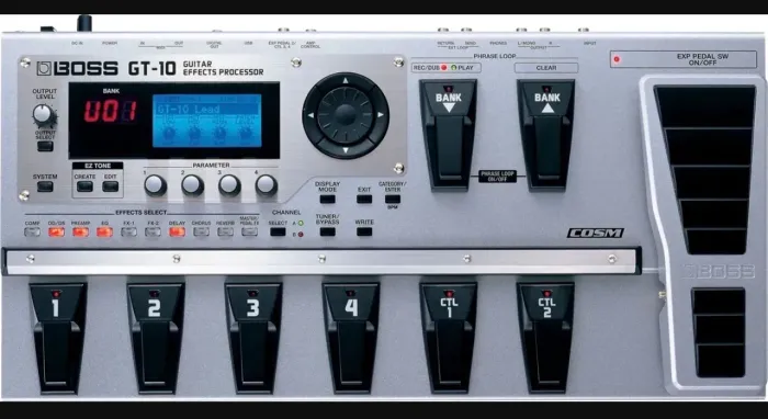 Pedaleira de Guitarra Boss GT 10