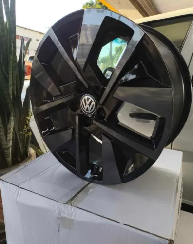 Estepe Amarok aro 20