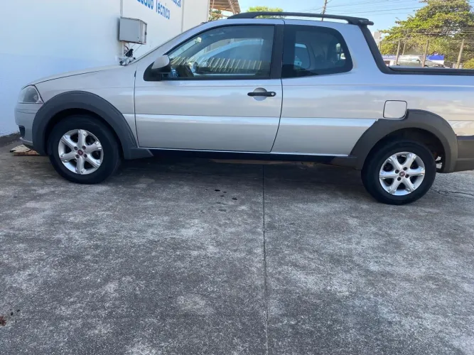 Fiat Strada Trekking 1.6 16V Flex CD 2015