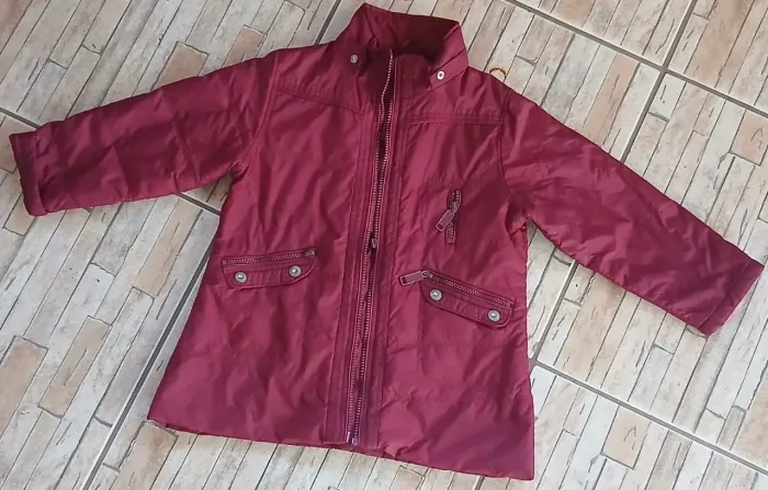 ? Casaco Infantil Magenta Super Estiloso - TAM 4 ?