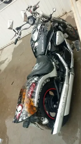 Sucata de moto para retirada de peças Suzuki Boulevard M800 2013