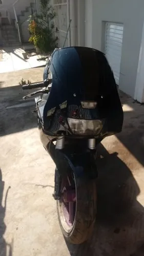 Sucata de moto para retirada de peças FZR 1000 1993