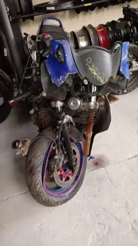 Sucata de moto para retirada de peças Suzuki GSX 650f 2010
