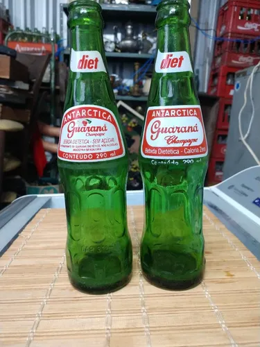 Duas garrafas guaraná diet antártica 