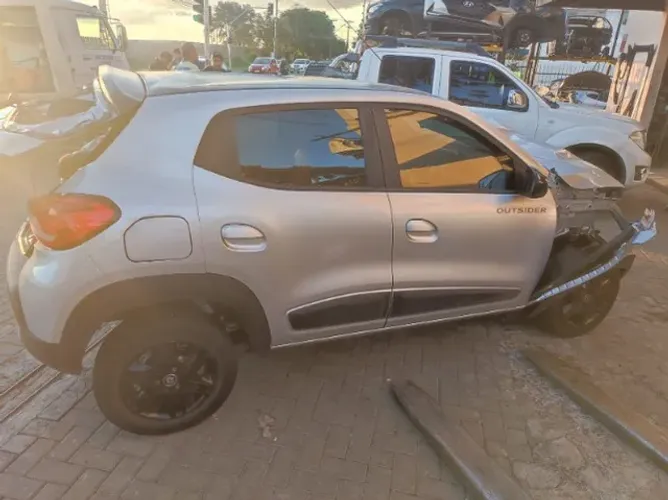 Sucata Kwid 1.0 3cc 2021 Retirada de Peças