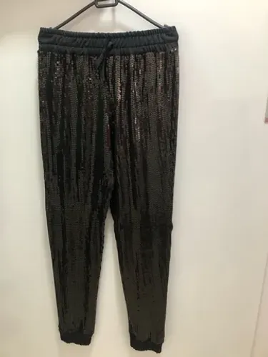 Calça paetê preta
