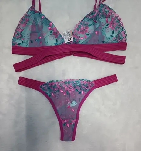 Lingerie, produtos e acessórios