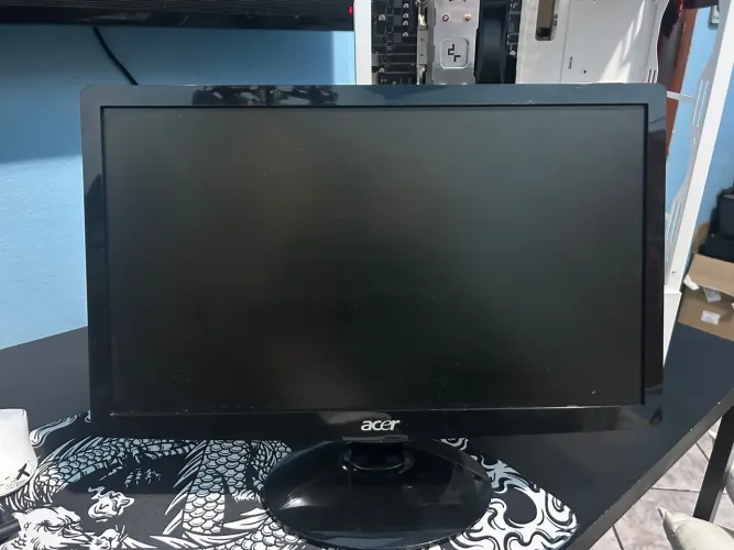 Monitor 18 polegadas Acer perfeito 