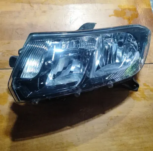 Farol Esquerdo Renault Sandero Stepway Novo Recuperado